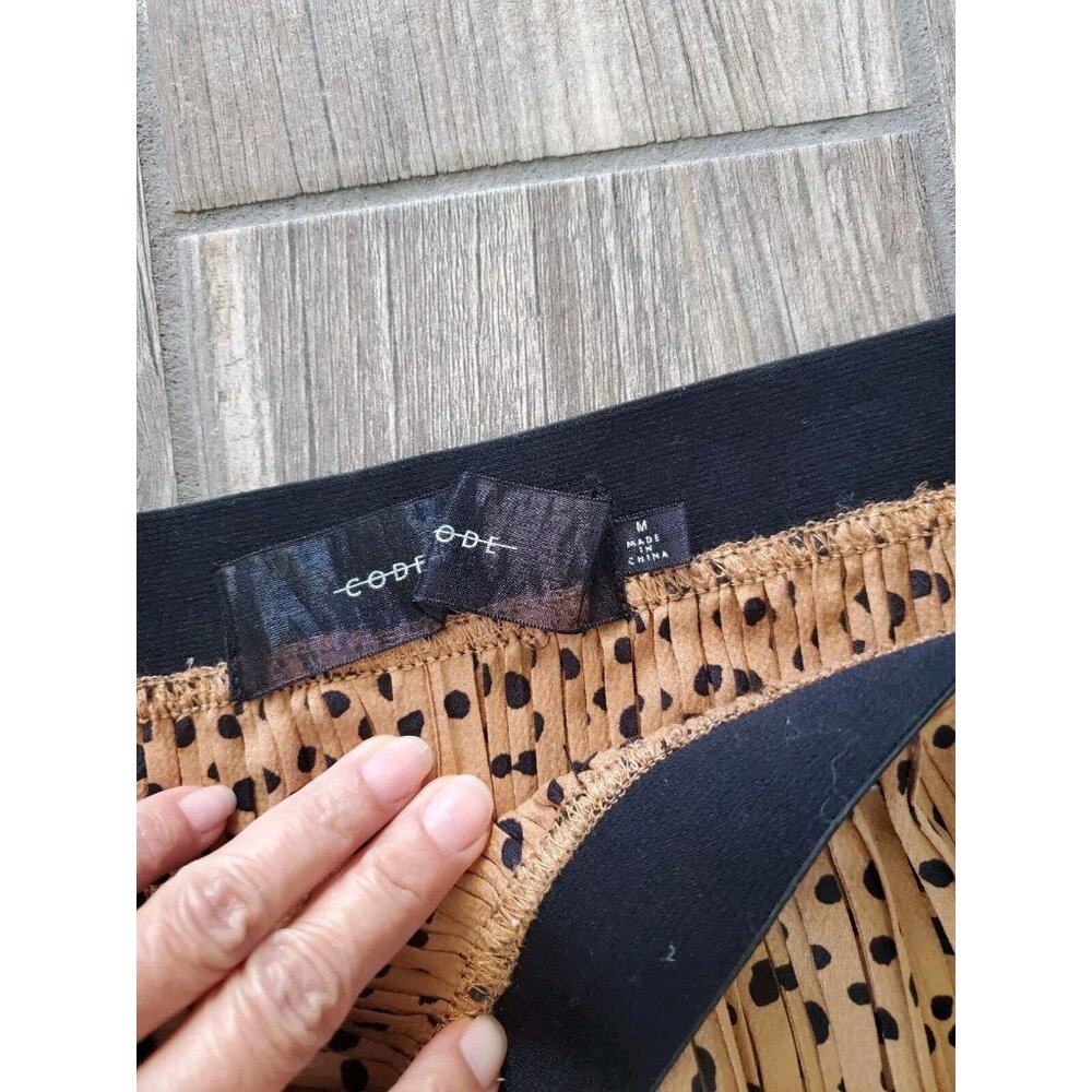 Code Mode Leopard Print Midi Pleated Skirt In Siz… - image 3